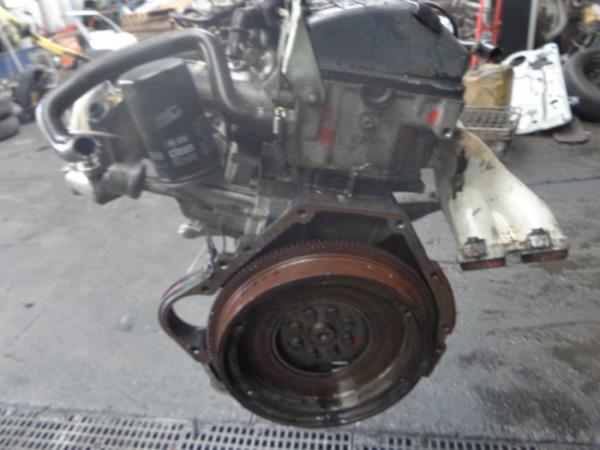 MOTEUR MERCEDES 1.8 ESSENCE CODE 102910 - Vue 5